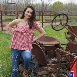 Meet your Posher, Natalie